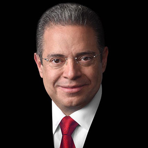 Enrique Bustamante Martínez